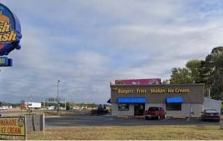 injury attorney in Laurel Delaware near restaurant